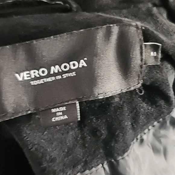 Vero Moda Black Suede Moto Jacket Silver Zipper Details - Picture 6 of 9